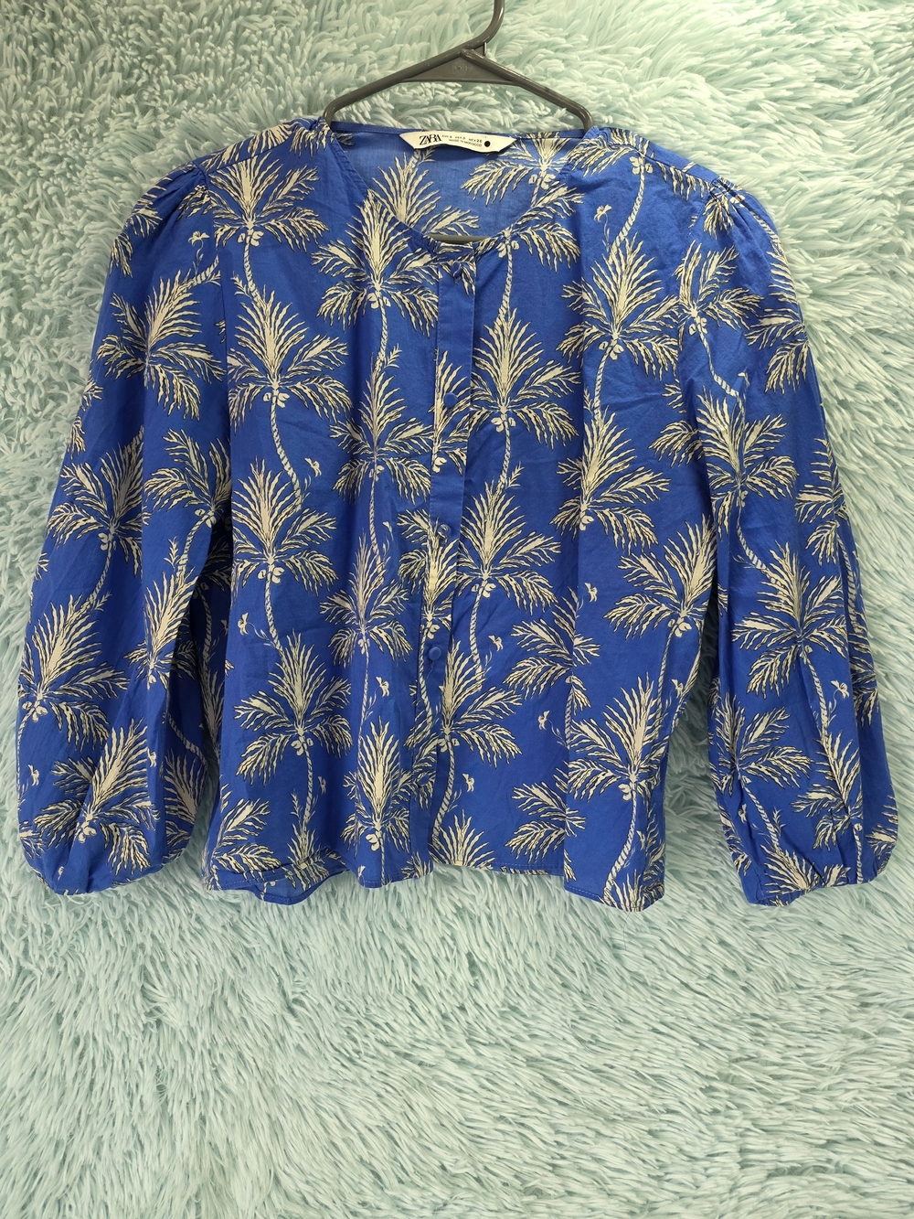 Zara Blue Palm Tree Print Blouse ZW Collection Size S Puff Sleeve Button Up Top